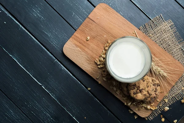 Süt mavi ahşap tablo 