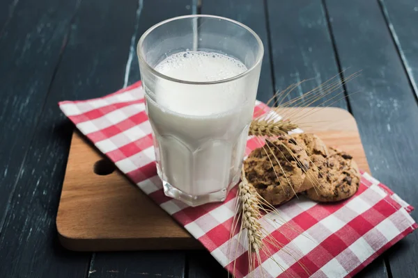 Süt mavi ahşap tablo 