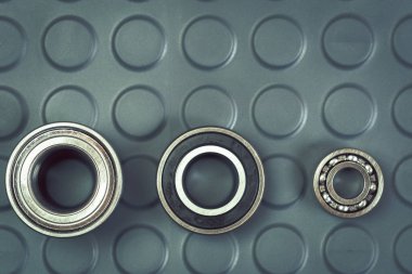 çelik bilye Set görmek