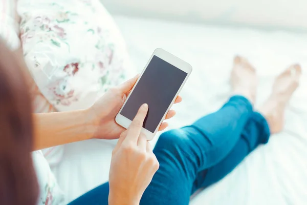 Woman Modern Mobile Phone Hands — Stock Photo, Image