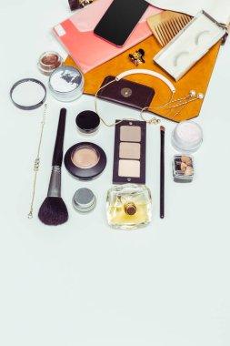 Kadının çanta Inside out