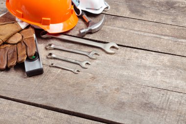 büyük inşaat araçları kümesi  