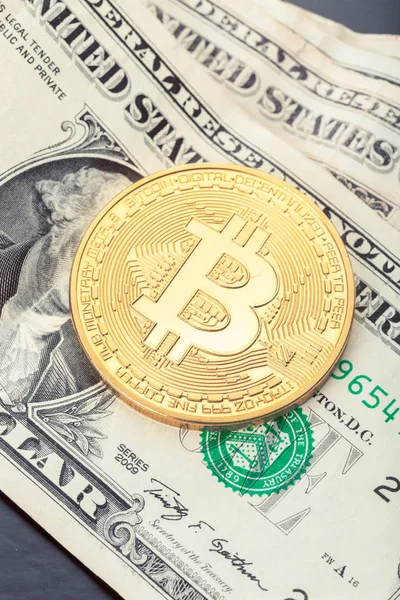 Foto Golden Bitcoin Negócios — Fotografia de Stock
