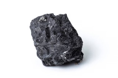 Beyaz doğal ahşap kömür göl kenarında