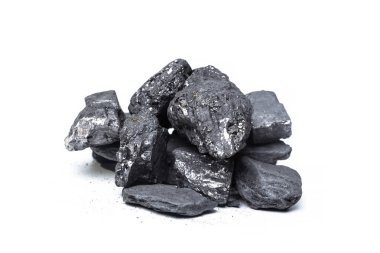 Beyaz doğal ahşap kömür göl kenarında