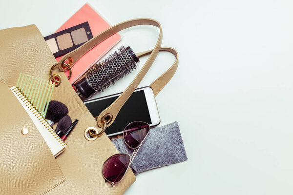 Contents of woman's bag