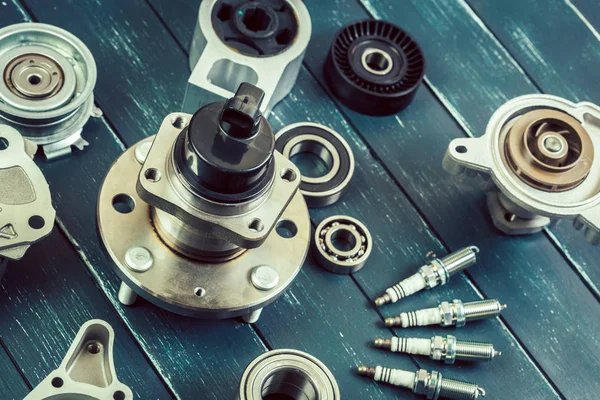 farklı metal araba parçaları Close-up 