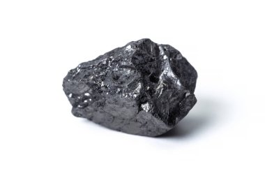 Beyaz doğal ahşap kömür göl kenarında