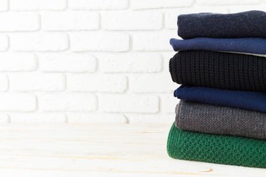 Kazak örme yığını beyaz rahat 