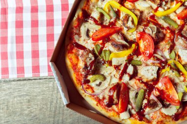 taze lezzetli pizza, yakın