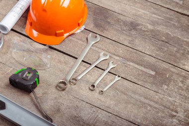 büyük inşaat araçları kümesi  