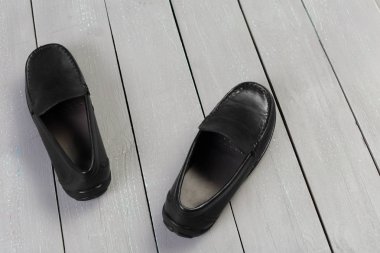 Deri erkek ayakkabı görünümü Kapat