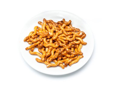 tanımlama bilgilerini bretzels beyaz arka plan üzerinde