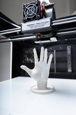 3D baskı devam ediyor, yenilik teknolojileri kavramı