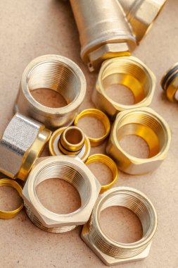 Araçlar ve sıhhi tesisat işleri için malzemeler