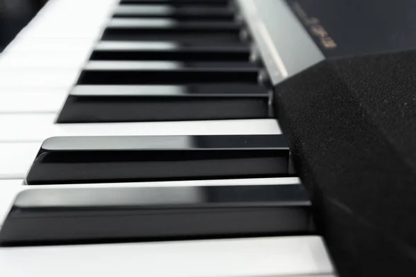 Nahaufnahme Der Klaviertastatur — Stockfoto