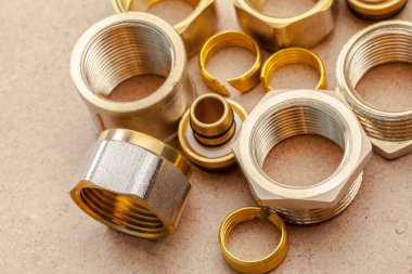 Araçlar ve sıhhi tesisat işleri için malzemeler