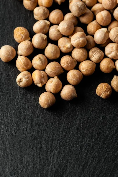 Soya fasulyesi masaya dağınık görünümü Kapat