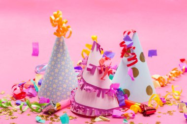 Çeşitli parti öğeleri, görünümü kapatın