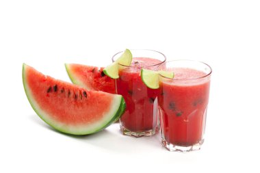 Karpuz içecek gözlük dilimleri ile