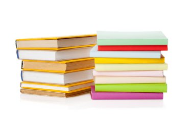 Beyaz arka plan üzerinde izole kitap görünümü kadar kapatın