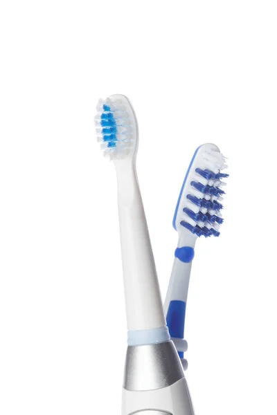 Elektrische Und Normale Zahnbürsten Isoliert Auf Weißem Hintergrund — Stockfoto