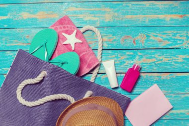 Plaj eşyalarıyla yaz tatili geçmişi