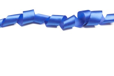 kurdele beyaz arkaplanda izole edildi