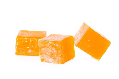 Lezzetli Türk lokumu beyazda izole