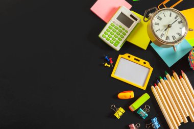 Okulun kara tahtasına