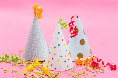 Çeşitli parti öğeleri, görünümü kapatın