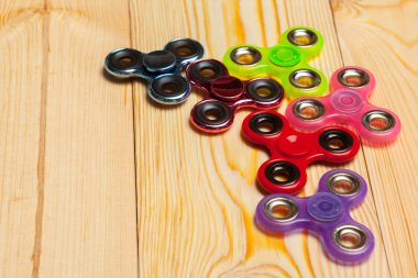 tablo üzerinde popüler kıpır Spinner oyuncaklar