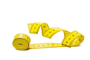 sarı metrik beyaz panorama arka plan üzerinde izole bant ölçme