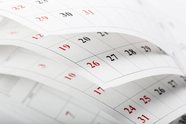 Страницы календаря закрывают концепцию рабочего времени

