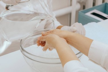 Spa Manikür sürecinde