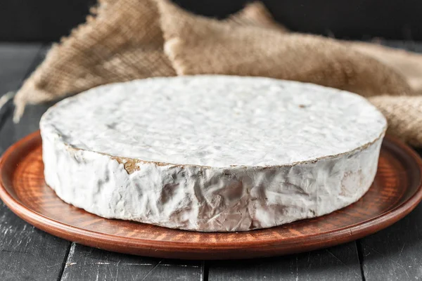 Cheese Wooden Table — Stock Photo, Image