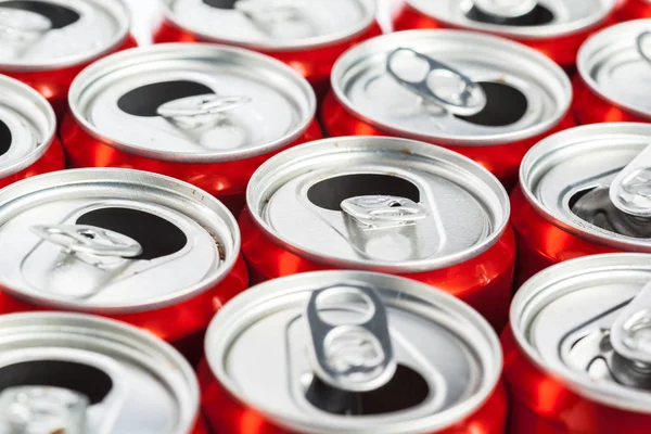 Geri dönüşüm kutuları boş, yakın çekim