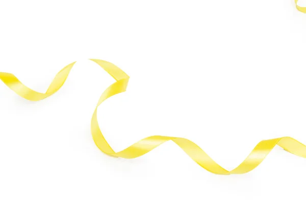 在白色背景查出的曲线黄色丝带 — 图库照片
