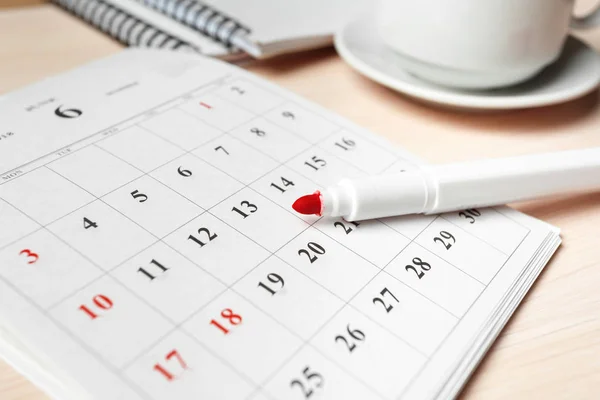 Business Calendar Pen Table Stock Photo by ©billiondigital 207493468