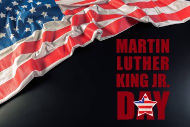 Amerikan bayrağı ile mutlu martin luther king günü arka plan 