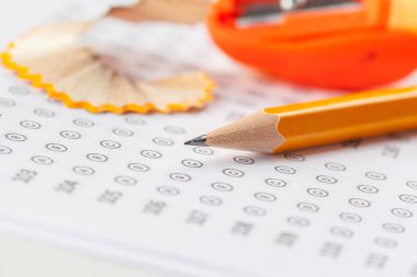 cevapları ile Test Puanı tablosunun görünümünü kapat