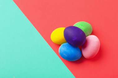 Paskalya renkli yumurta tatil dekorasyon 