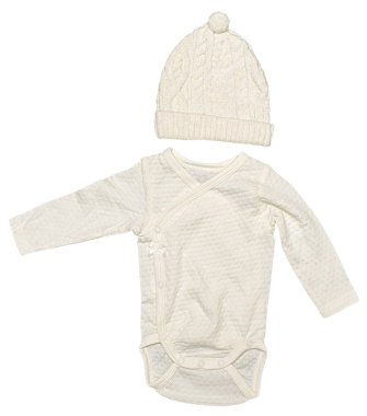 Beyaz arka plan üzerinde izole bebek giysileri