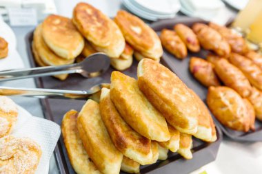 Self servis restoran zemin üzerine