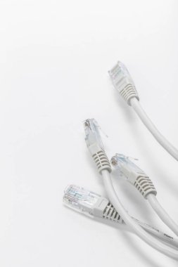 Ağ kablosunu arka plan üzerinde yakın çekim