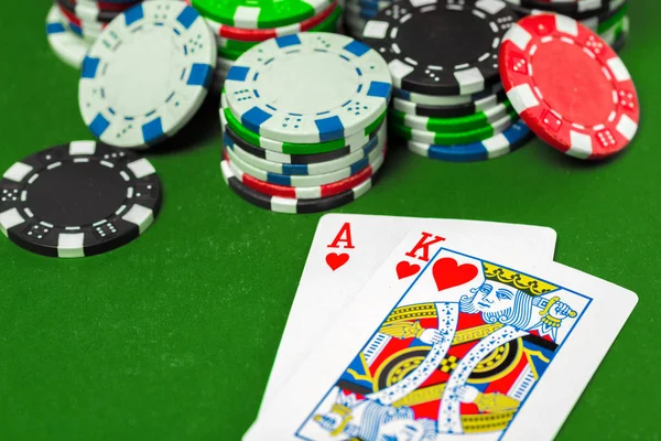 Poker Chips Groene Tafel — Stockfoto