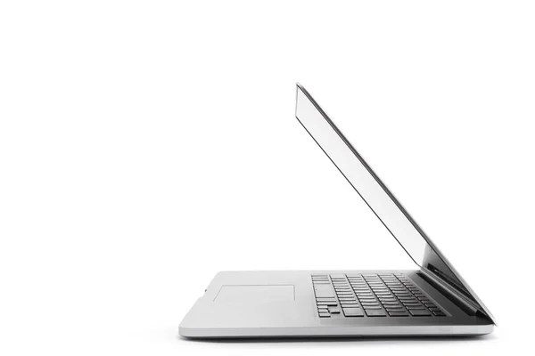Nahaufnahme Des Laptops Isoliert Auf Weißem Hintergrund — Stockfoto