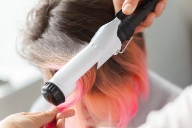 Kuaför saç stili kadın yok