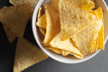  Cips cips. Lezzetli tuzlu tortilla snack