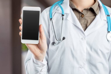 bilgisayar tablet doktor elinde